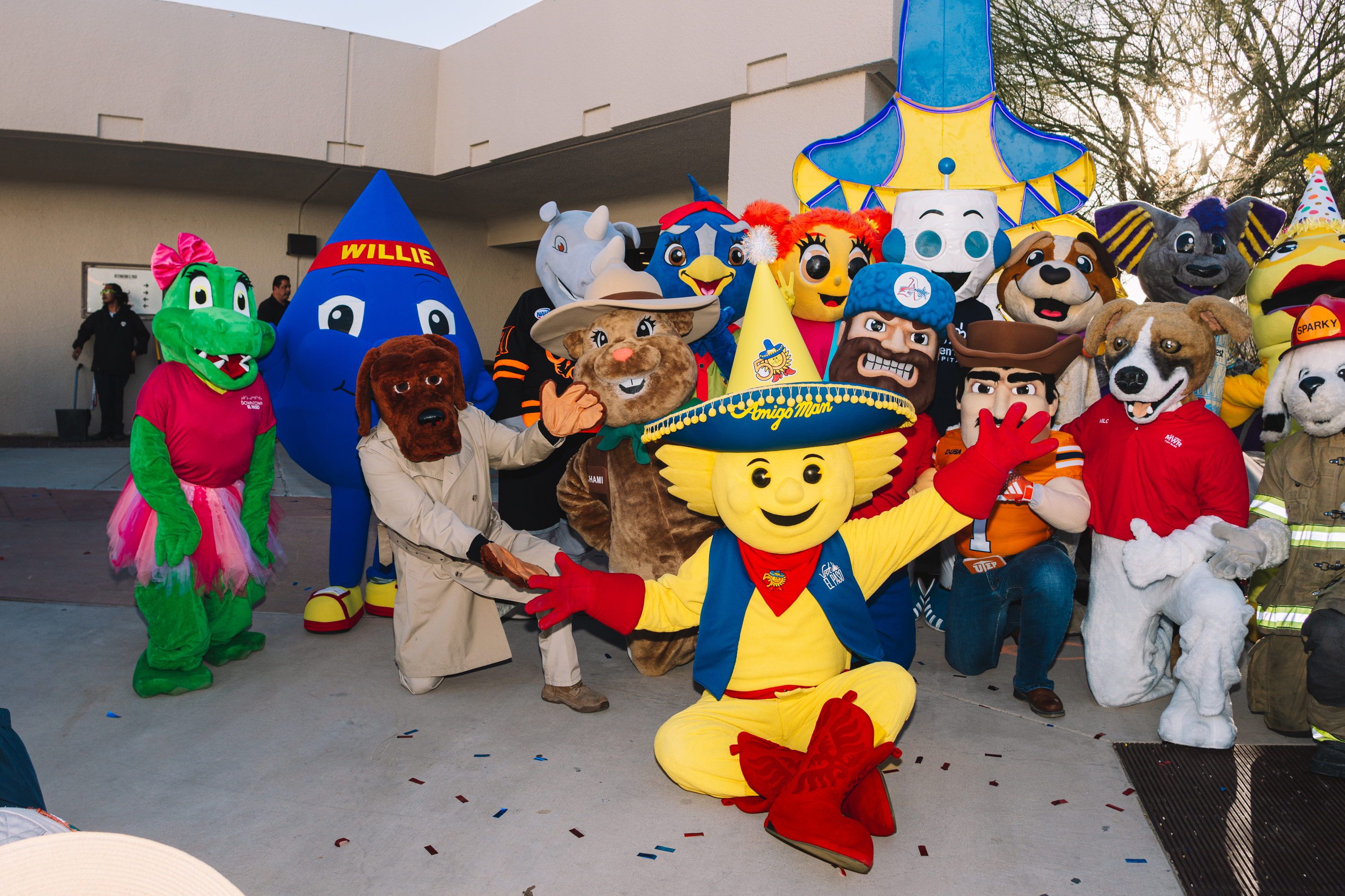 The Man Behind the Statue: Celebrating Craftsman Ruben Carrasco and His Iconic Amigo Man Sculpture