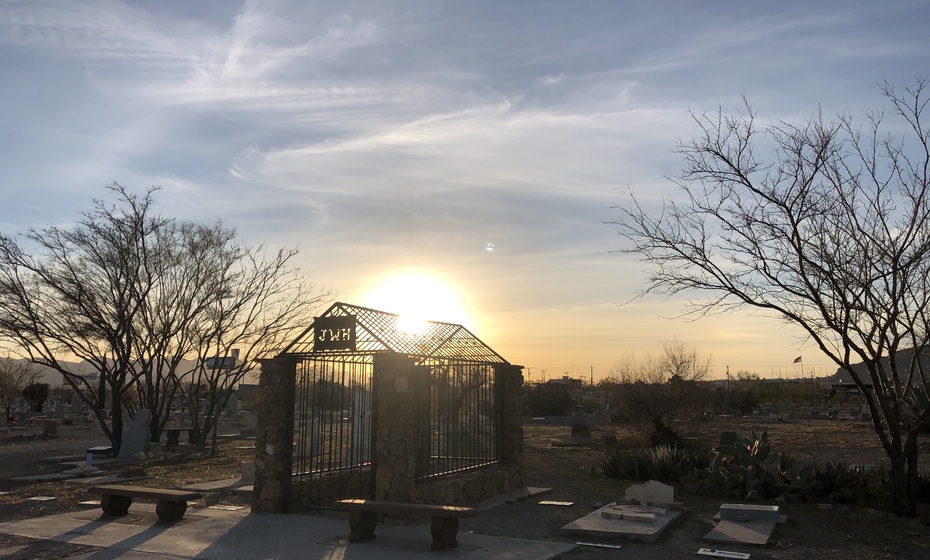 Concordia Cemetery Drive Through