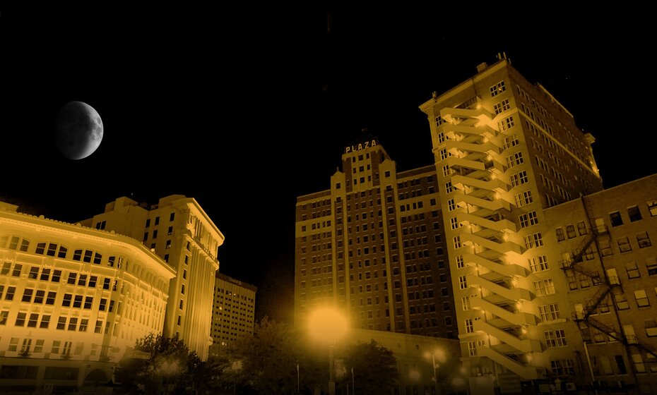 Downtown Burial Grounds: Haunted Bar Crawl