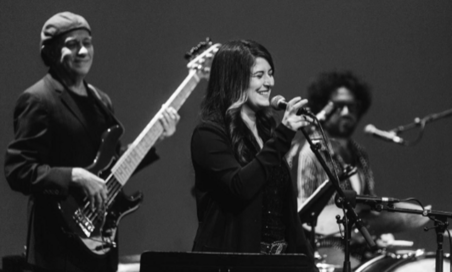 Corrido Workshop with Amalia Mondragón   