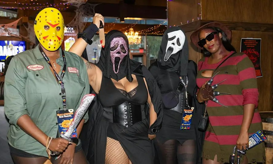 The Halloween Bar Crawl - El Paso