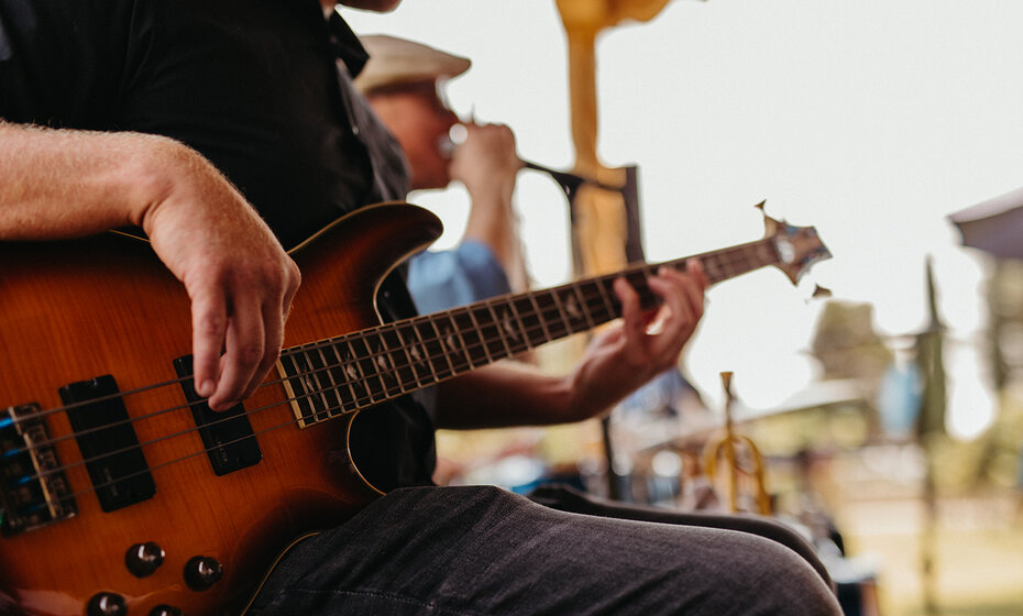 Labor Day Live Music + Wine with Electric Dave