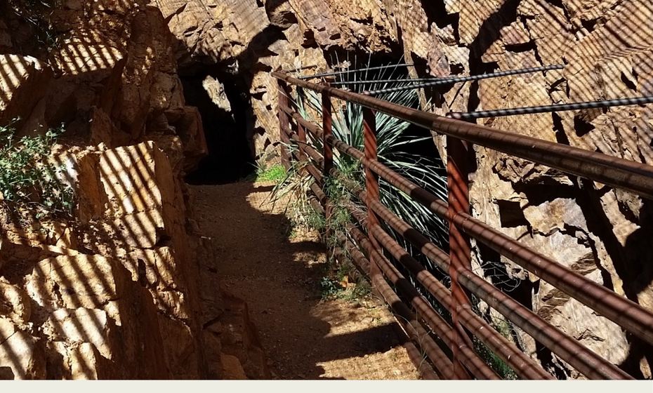 Old Tin Mine Hike