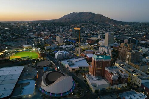 Explore Like a Local