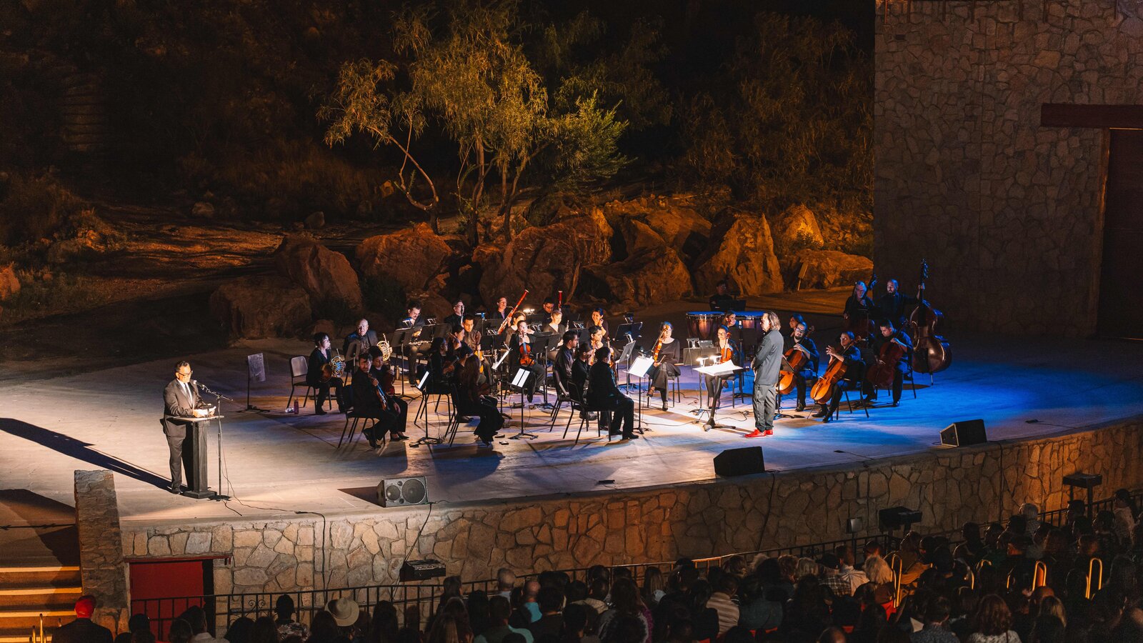 oyelpaso Artist Data