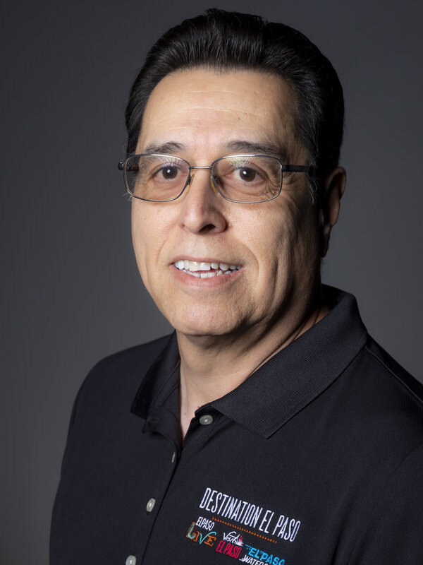 Emilio Velez